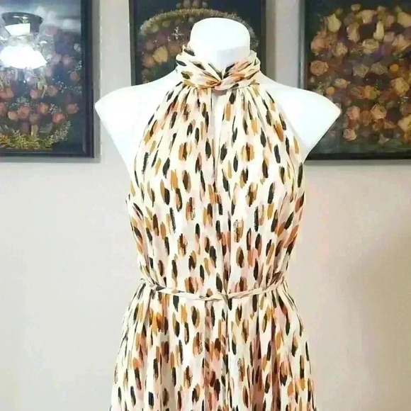 Twist-Neck Satin Midi Dress - Picture 4 of 12